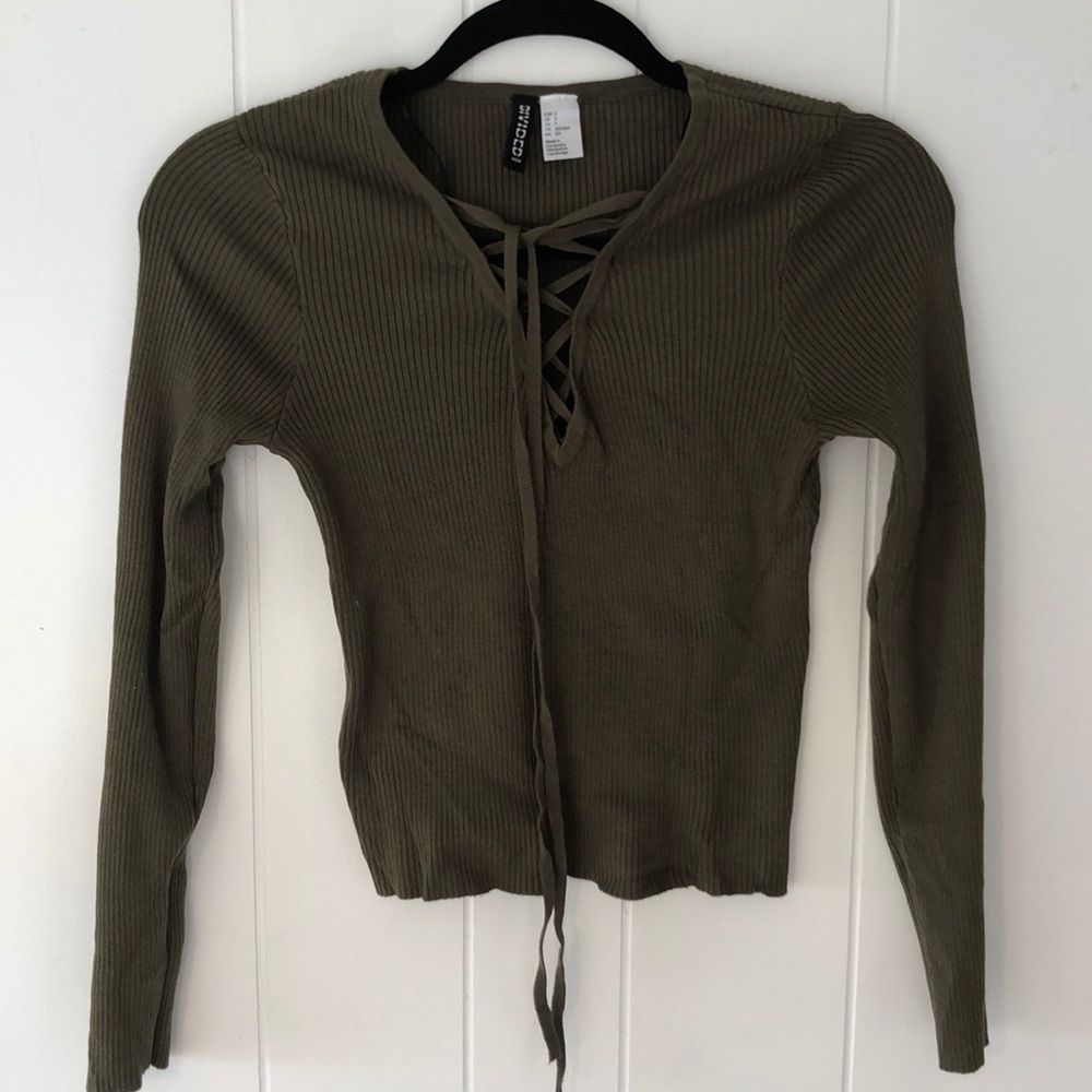 HM green tie front sweater long sleeve